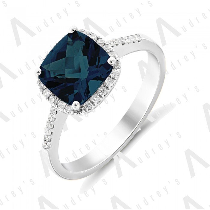 9K WHITE GOLD LONDON BLUE TOPAZ RING