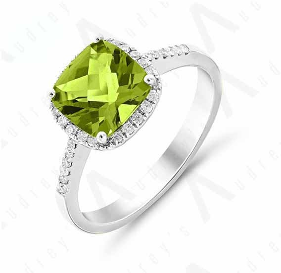 9K WHITE GOLD PERIDOT RING