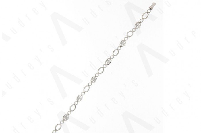 18K WHITE GOLD DIAMOND BRACELET