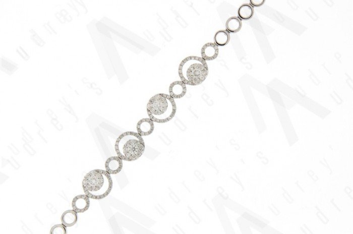 18K WHITE GOLD DIAMOND BRACELET