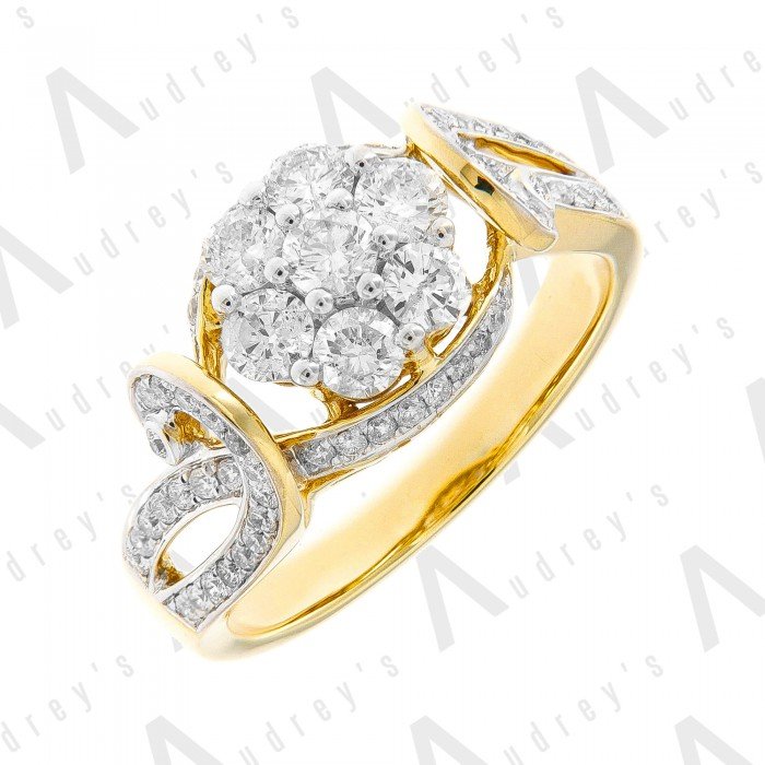 18 KARAT DIAMOND RING