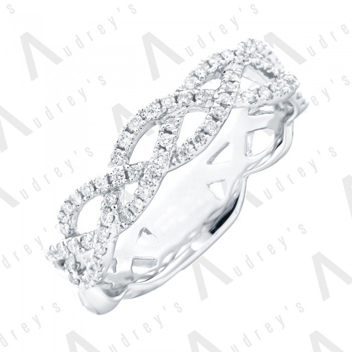 18K WHITE GOLD DIAMOND BAND