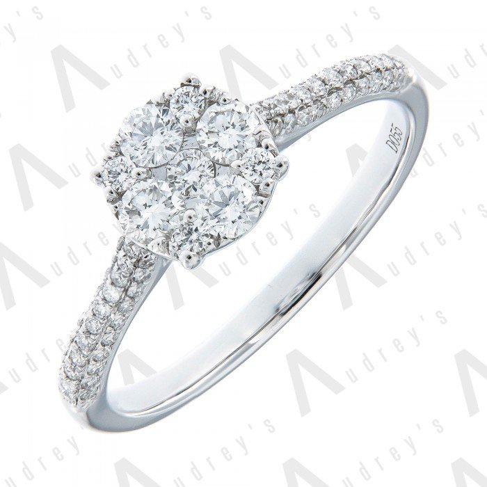 18K WHITE GOLD ILLUSION RING