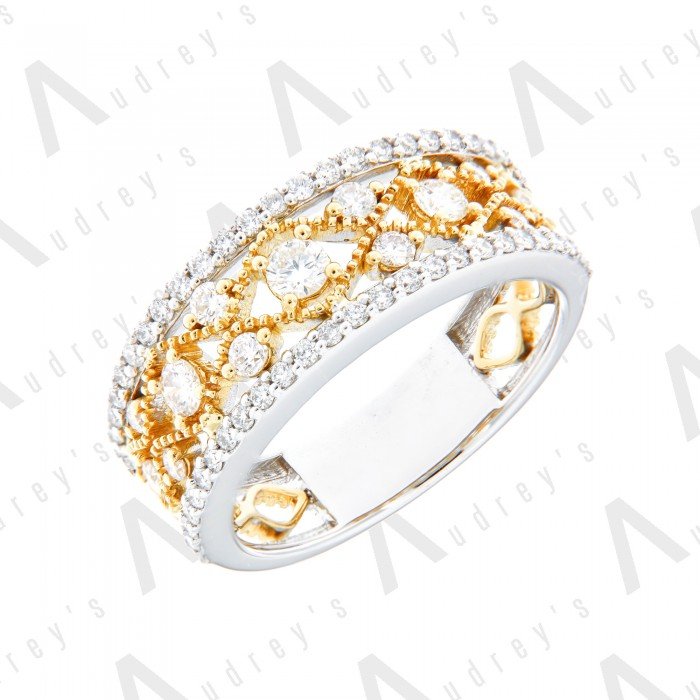 18 KARAT DIAMOND RING