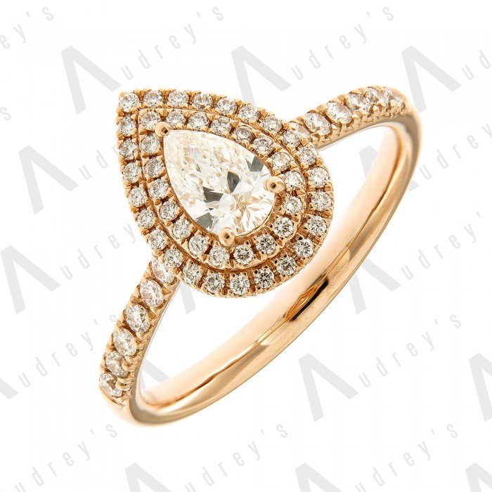 18 KARAT DIAMOND RING