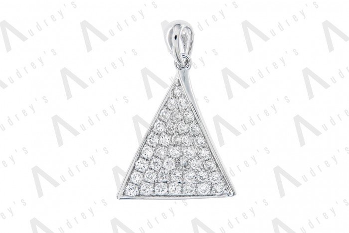 18K WHITE GOLD DIAMOND PENDANT