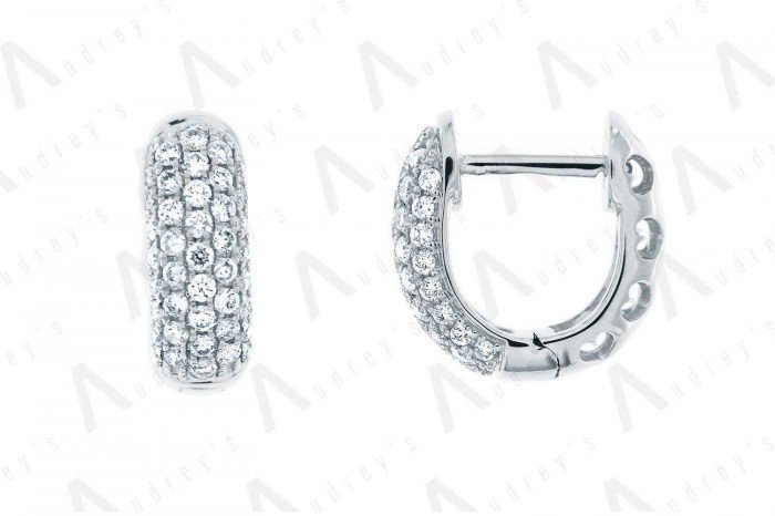 18 KARAT DIAMOND EARRING