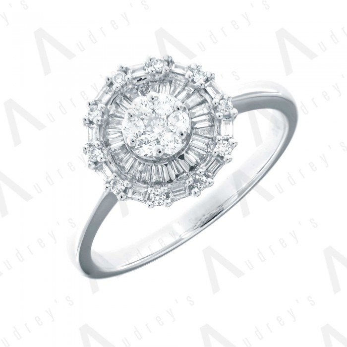 18 KARAT DIAMOND RING