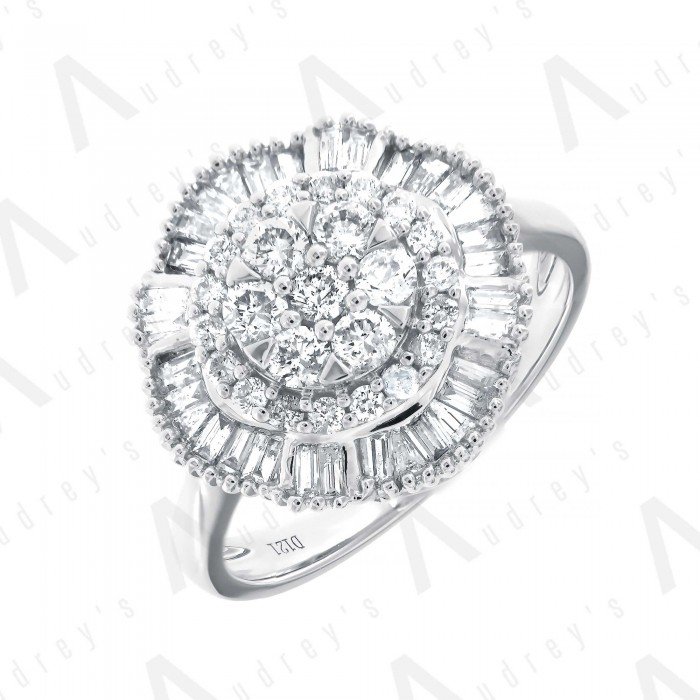 18 KARAT DIAMOND RING