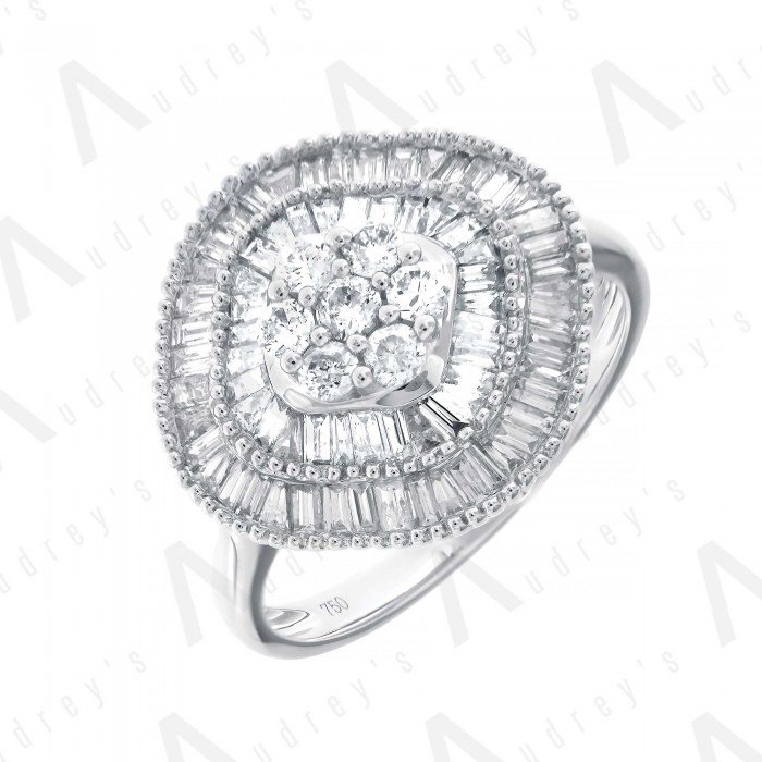 18 KARAT DIAMOND RING