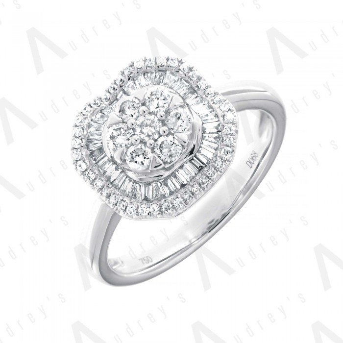 18 KARAT DIAMOND RING
