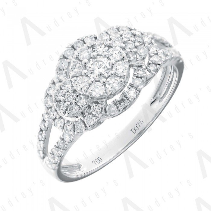 18 KARAT DIAMOND RING