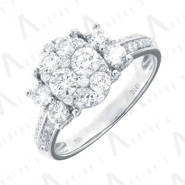 18 KARAT DIAMOND RING
