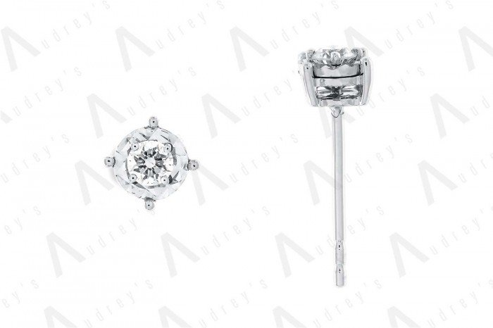 18 KARAT DIAMOND EARRING