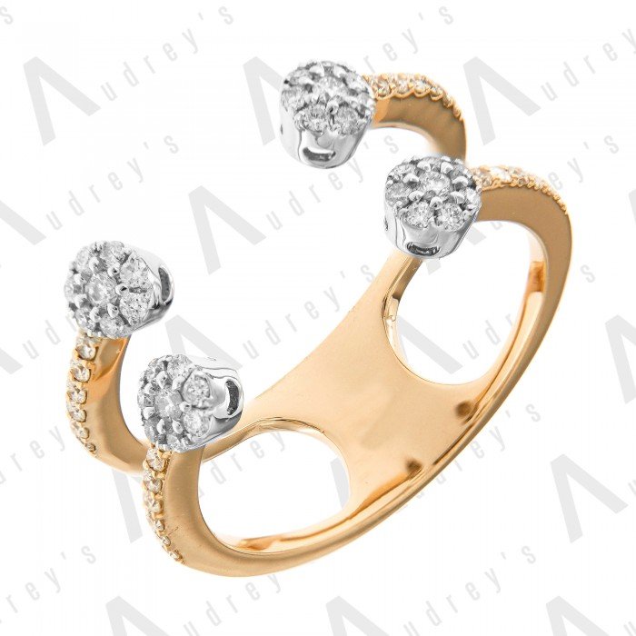 18 KARAT DIAMOND RING