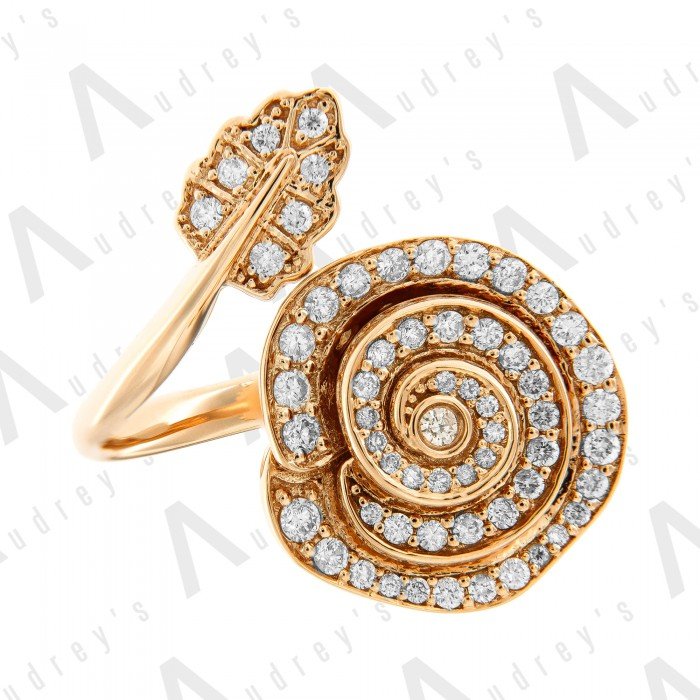 18 KARAT DIAMOND RING