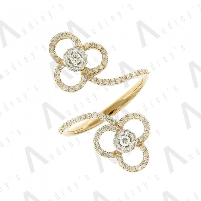 18 KARAT DIAMOND RING