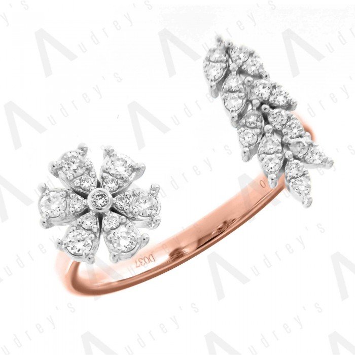 18 KARAT DIAMOND RING