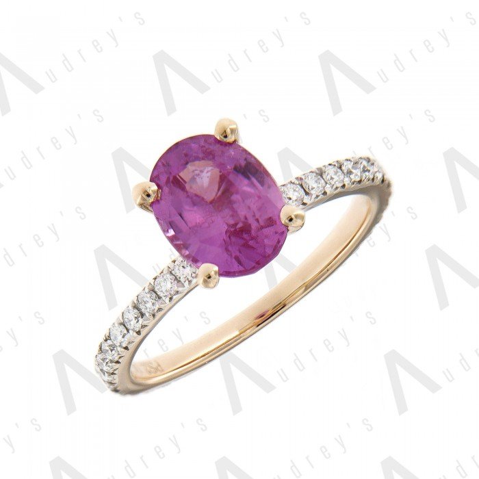 18 KARAT DIAMOND AND GEMSTONE RING