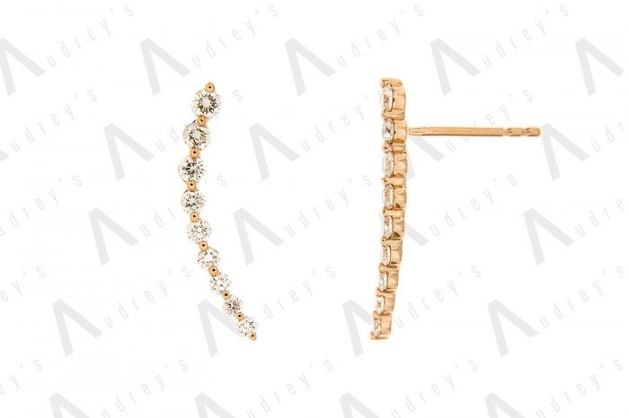 18 KARAT DIAMOND EARRING
