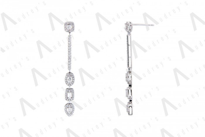 18 KARAT DIAMOND EARRING