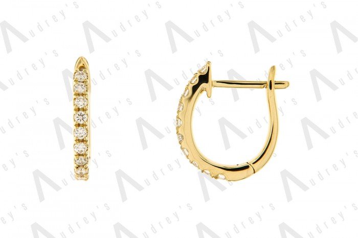 18 KARAT DIAMOND EARRING