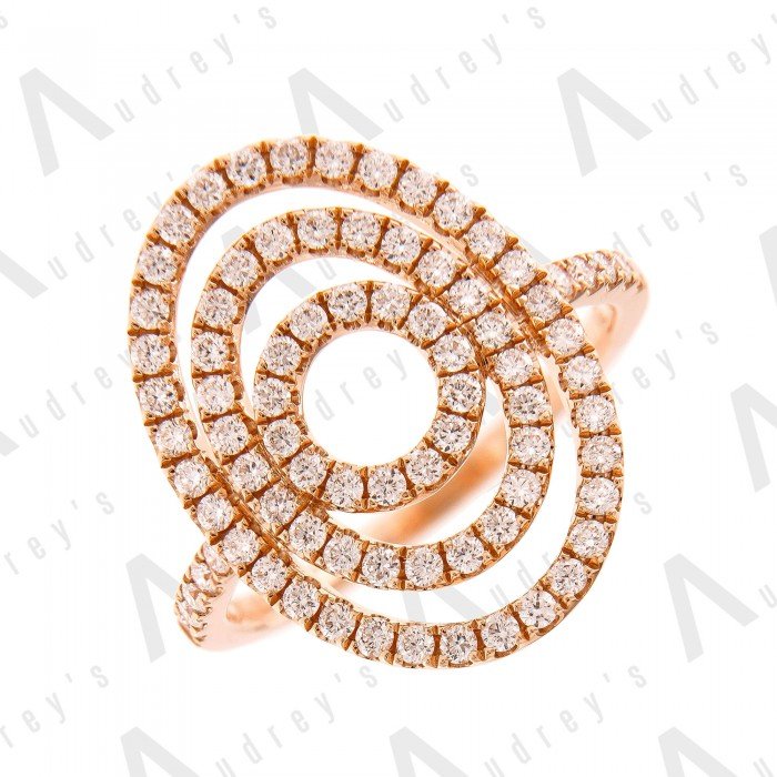 18 KARAT DIAMOND RING