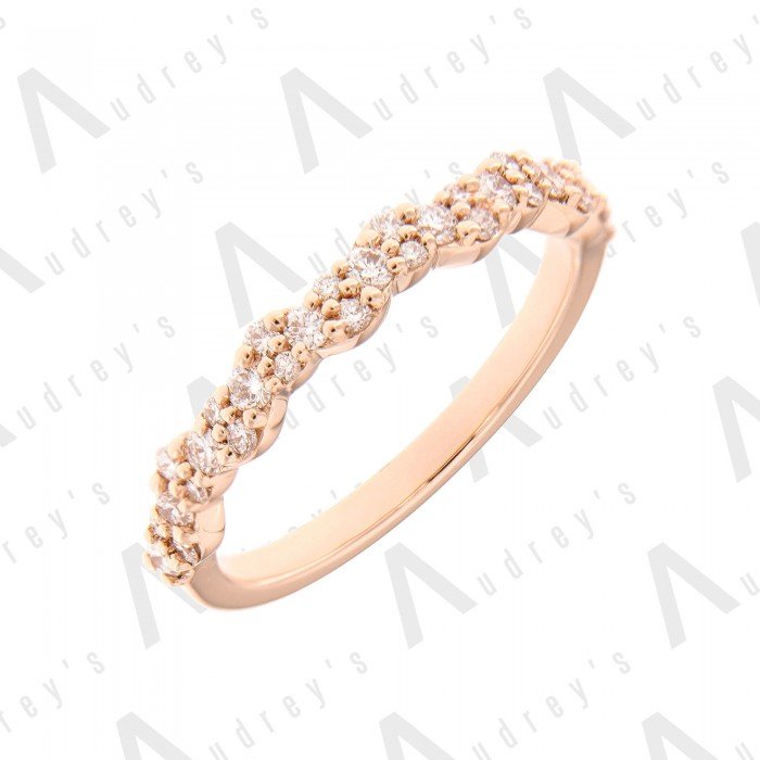 18 KARAT DIAMOND RING