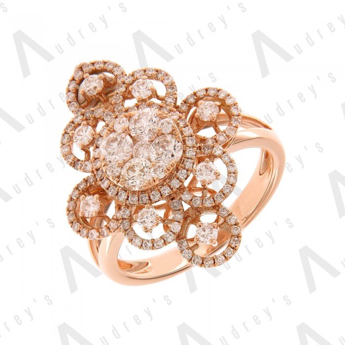 18 KARAT DIAMOND RING