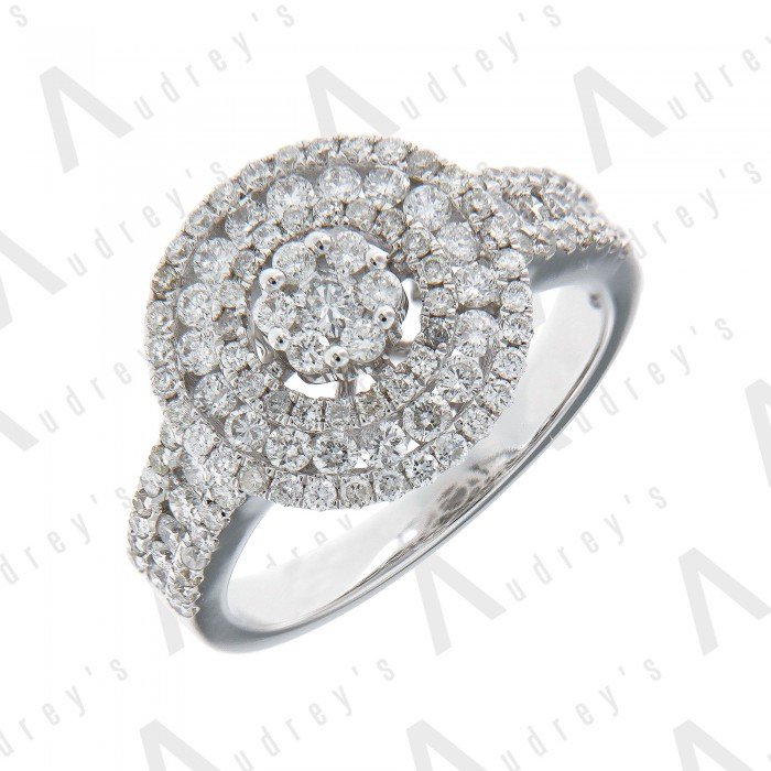 18 KARAT DIAMOND RING