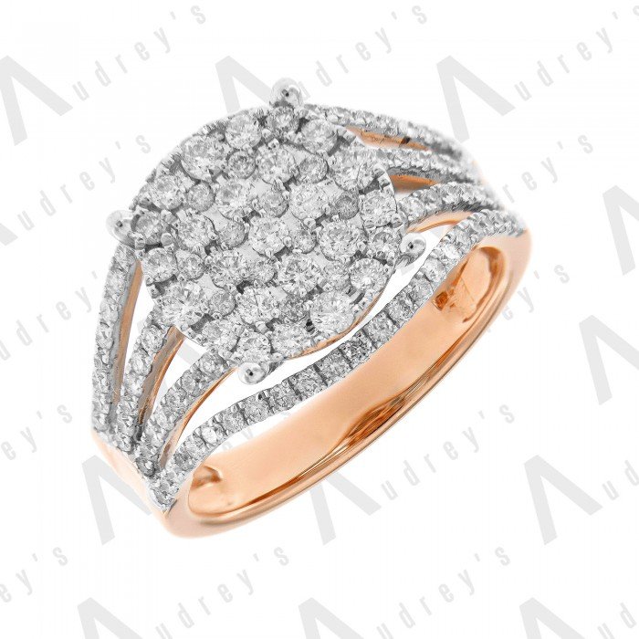 18 KARAT DIAMOND RING