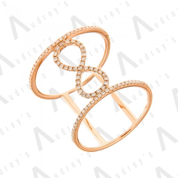 18 KARAT DIAMOND RING