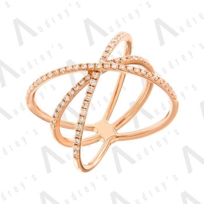 18 KARAT DIAMOND RING