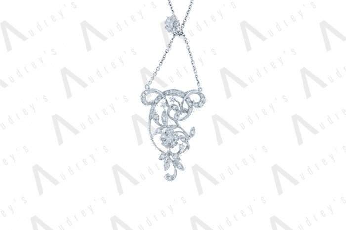 18 KARAT DIAMOND NECKLACE