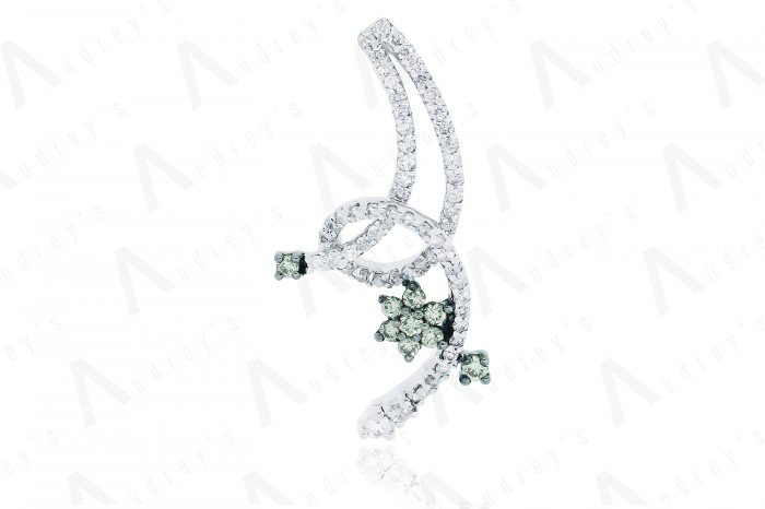 18 KARAT DIAMOND PENDANT