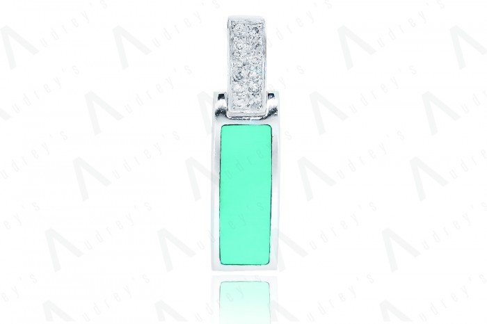 9 KARAT DIAMOND PENDANT