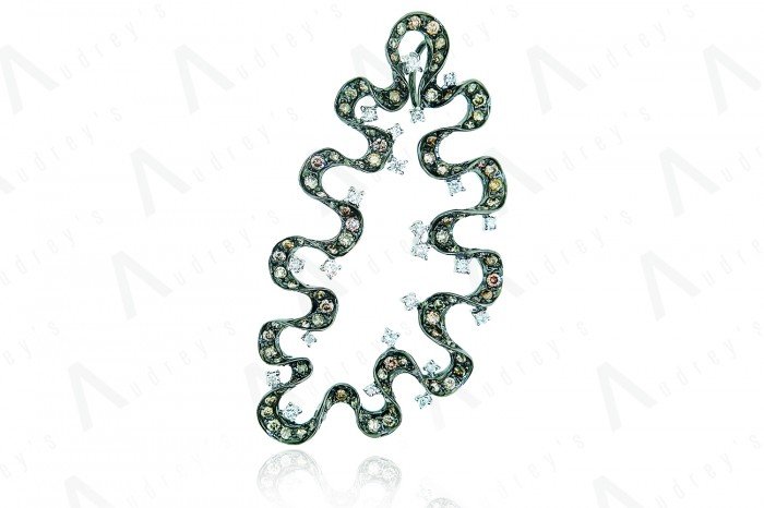 18K WHITE GOLD DIAMOND PENDANT