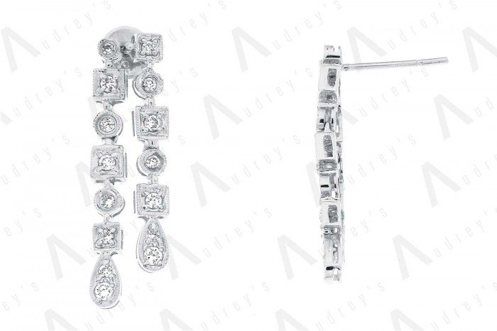 18 KARAT DIAMOND EARRING