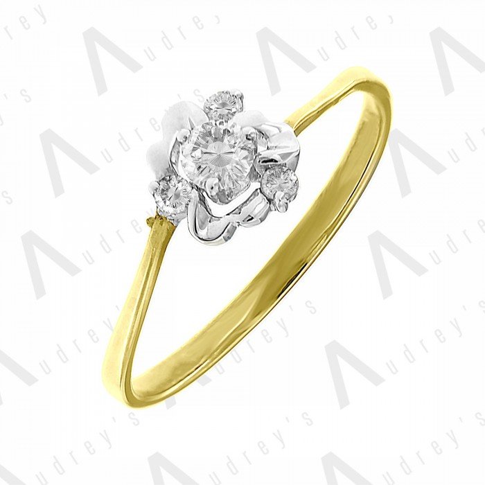 9 KARAT DIAMOND RING