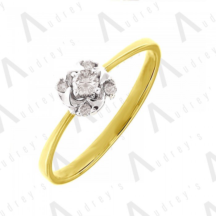 9 KARAT DIAMOND RING
