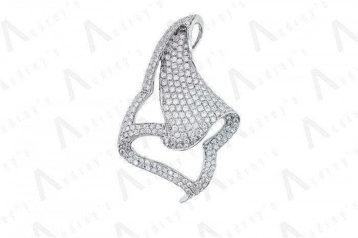 18K WHITE GOLD DIAMOND PENDANT