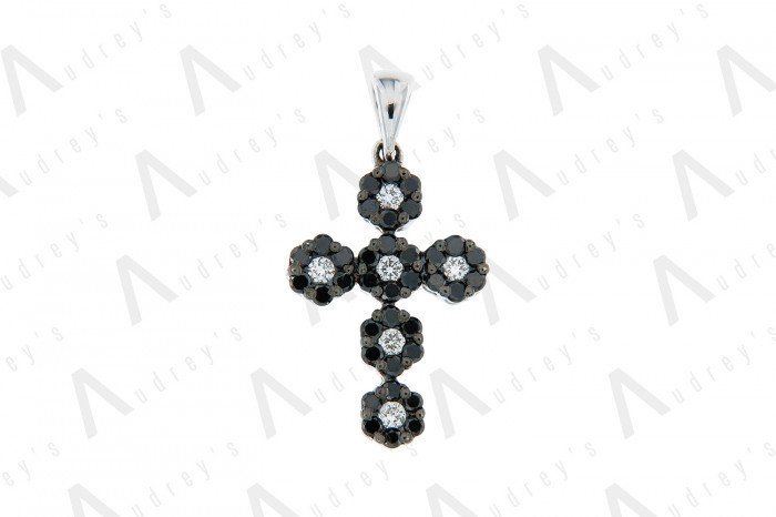 18 KARAT DIAMOND PENDANT
