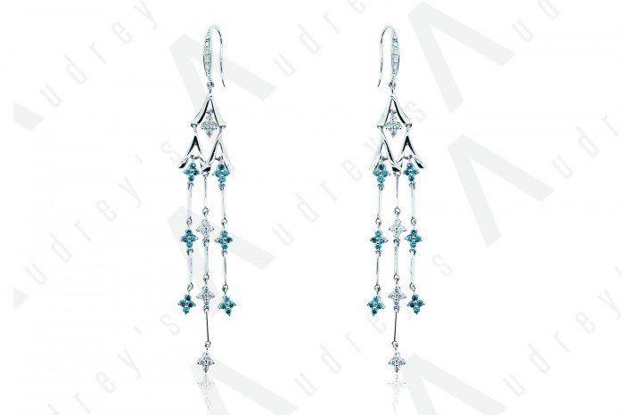 18K WHITE GOLD EARRING