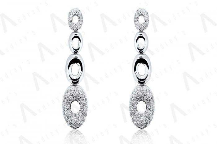 18K WHITE GOLD DIAMOND EARRING