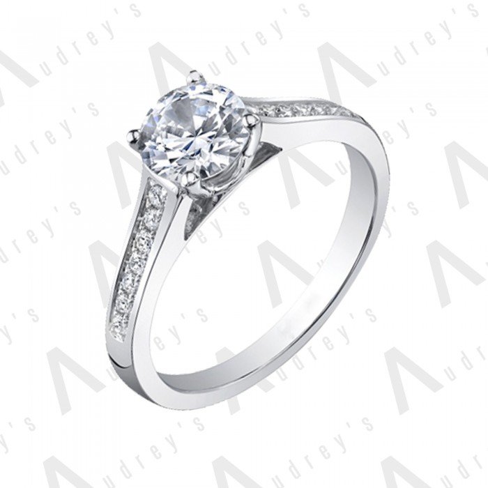 18K DIANA DIAMOND RING