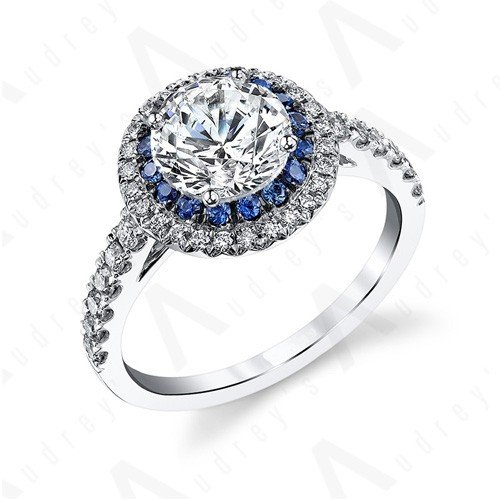 18K ROUND DOUBLE HALO DIAMOND RING 