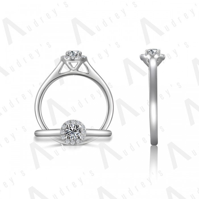 18K HALO DIAMOND RING