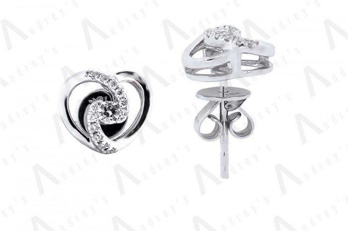 18 KARAT DIAMOND EARRING