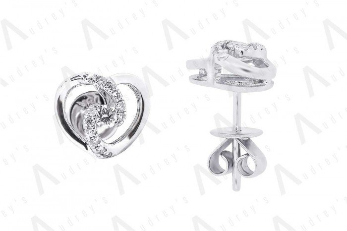 18 KARAT DIAMOND EARRING