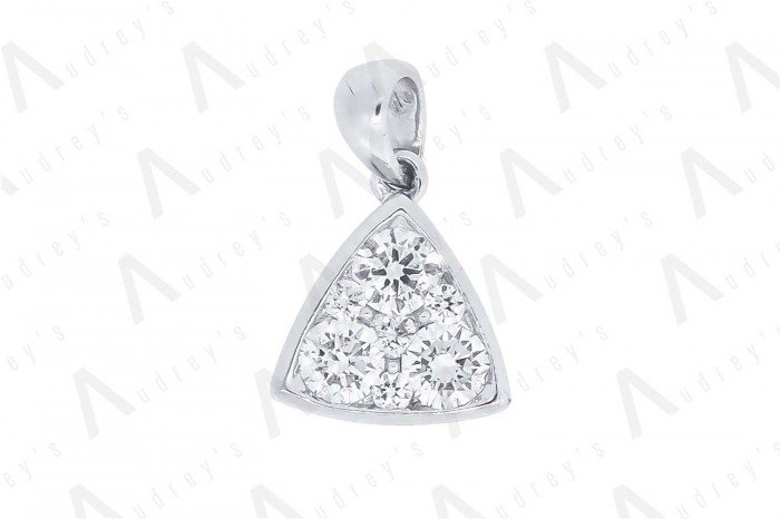 18 KARAT DIAMOND PENDANT